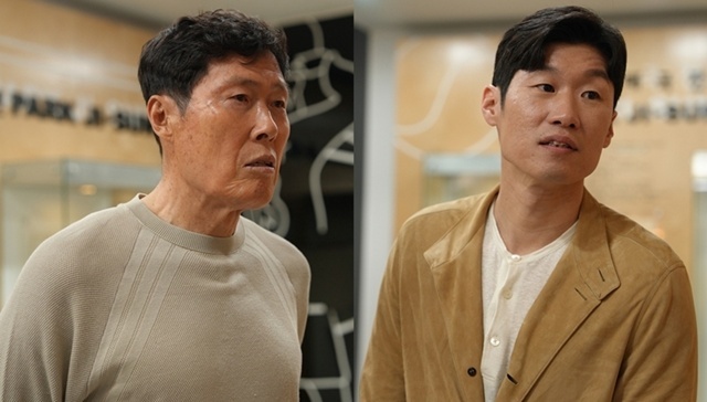 전 축구선수 차범근(왼쪽)과 박지성이 JTBC 특집 다큐 '차박 로드'로 만난다. /JTBC