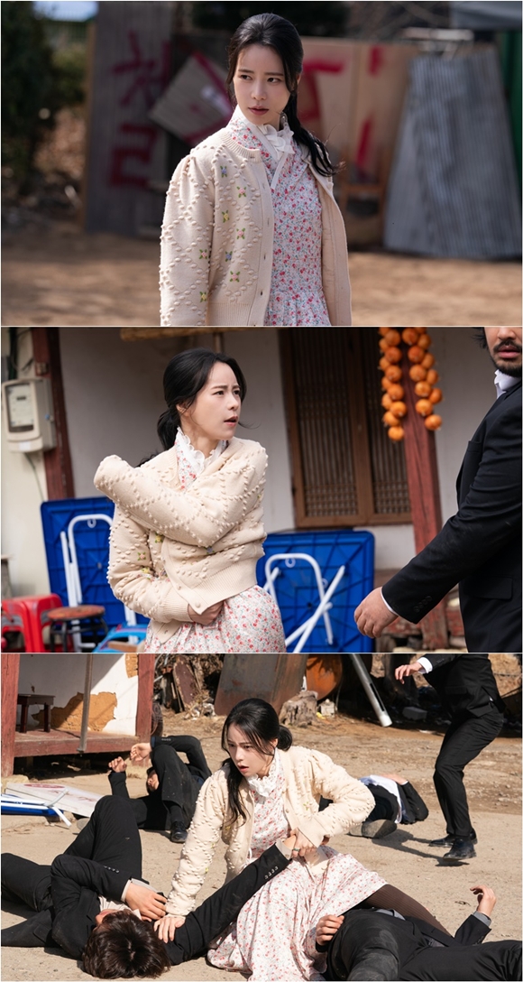 임지연은 '멋진 신세계'에서 조선 악녀 강단심의 영혼에 빙의 된 신서리 역으로 극을 이끌고 있다. /SBS