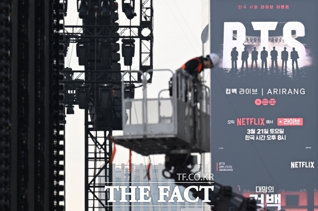 국내 엔터테인먼트 주식, 최근 다시 성장주로 재평가받는 흐름이 나타나고 있다. 시장이 가장 주목하는 부분은 BTS 완전체 활동 재개다. 하이브 입장에서는 가장 강력한 실적 모멘텀이 될 수 있다. /더팩트 DB