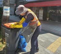  강북구, 음식물 전용수거용기 세척·소독…여름철 대비