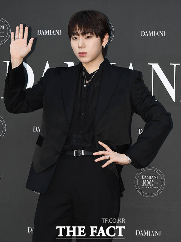 가수 지코의 '아무노래'가 스포티파이 2억 스트리밍을 돌파했다. /더팩트 DB