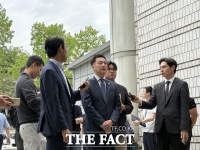  '김수현 명예훼손' 김세의 구속심사 시작…'엉터리 영장'