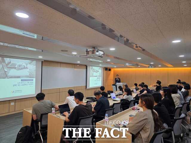 광주시 남구가 지역 기반 유망 창업 아이디어를 발굴하고 예비창업자와 초기 창업기업을 육성하기 위해 '2026 창업 아이디어 공모전'을 연다. /광주시 남구