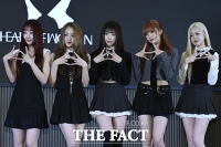  하트오브우먼, 13개 트랙에 눌러 담은 '정통 Y2K 감성'(종합)