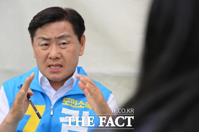김 후보는 전북의 가장 시급한 현안으로