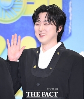 포레스텔라 조민규, 발가락 골절 수술…'깁스 차고 무대 오를 예정'