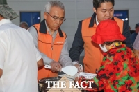  목원대, 대전역 거리급식 봉사…