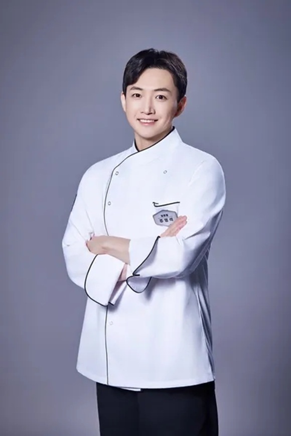 그룹 스매시 출신의 주영석 씨는 MBN '천하제빵 : 베이크 유어 드림'에 출연해 최종 5위에 오를 정도로 그 실력을 인정 받았다./MBN
