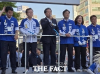  더불어민주당 ‘천안대첩’…박수현·장기수 합동 유세로 세 결집