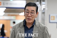  '5000억대 부동산 사기' 김현재 케이삼흥 회장 공판 출석 [TF사진관]