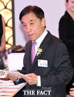  이주열 전 한은 총재, 호암상 시상식 참석 [포토]