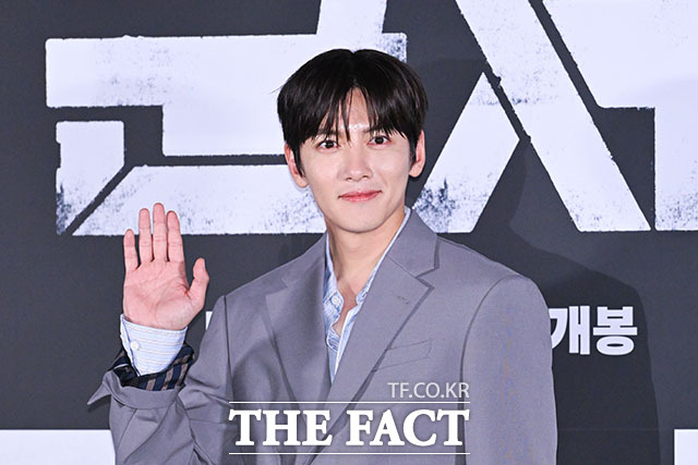 배우 지창욱의 탈세 의혹이 제기된 가운데 소속사가 세법 해석 차이가 있었다며 부과된 추징금을 지체 없이 납부할 예쩡이라고 밝혔다. /서예원 기자