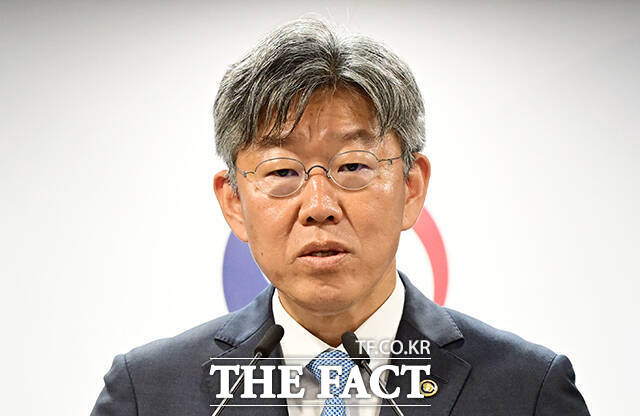 김이탁 국토교통부 제1차관은