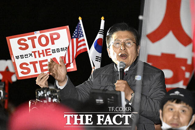 황교안 대표가 발언하고 있다.