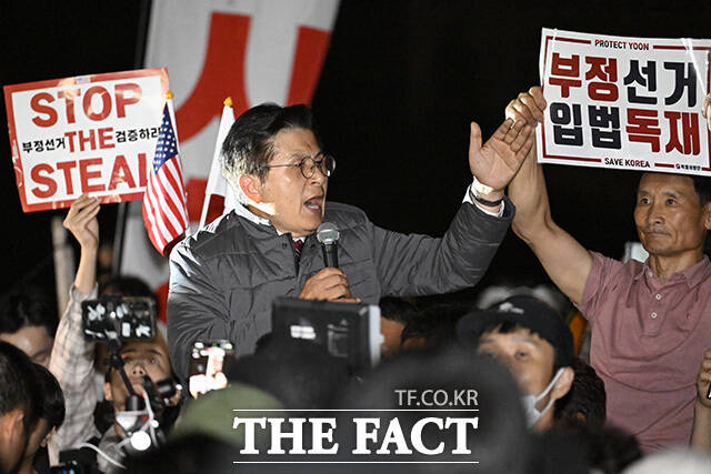 황교안 대표가 발언하고 있다.
