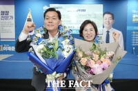  '민주 19 vs 국힘 12'…경기 기초단체장, 예상된 '압승'은 없었다
