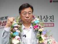  '원조 친명 꺾고 수성' 성남시장 재선 신상진 