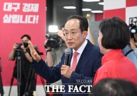  '아직은 굳은 표정'…입장 밝히는 추경호 [TF사진관]