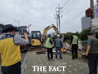  김포시, 계양천 불법 매점 9년 만에 정비…대화와 상생으로 자진 철거 이끌어