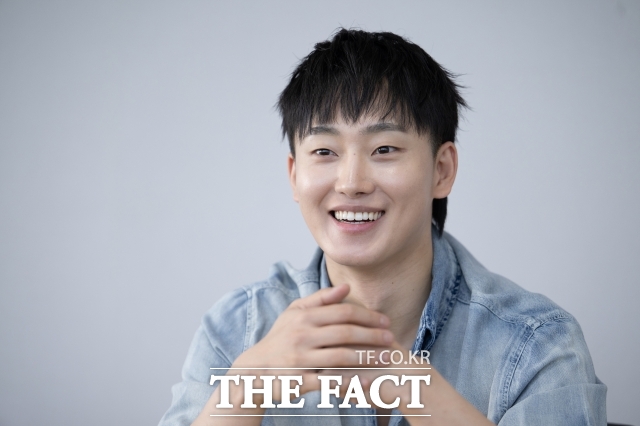 배우 강하경이 8일 오후 서울 마포구 상암동 <더팩트> 사옥에서 인터뷰를 하고 있다. /박헌우 기자