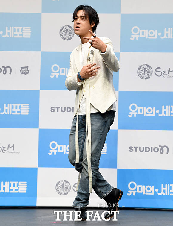 배우 최재림이 10일 오후 서울 광진구 티켓링크 1975 씨어터에서 열린 뮤지컬 '유미의 세포들' 제작발표회에 참석해 포즈를 취하고 있다. /박상민 기자