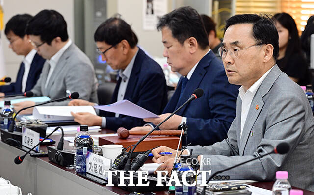 차정인 국가교육위원장이 11일 오후 서울 종로구 정부서울청사에서 열린 2026년 6차 회의에 참석해 모두발언을 하고 있다. /임영무 기자