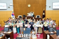  대전시 서구의회, 모범통장 30명 표창 수여식 개최