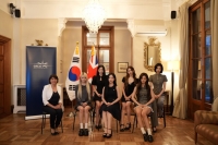  엔믹스, 주한영국대사관 캠페인 홍보대사 위촉…'소녀의 꿈' 응원