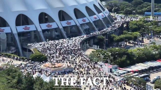 BTS 팬들이 몰린 부산아시아드주경기장 전경. /부산경찰청