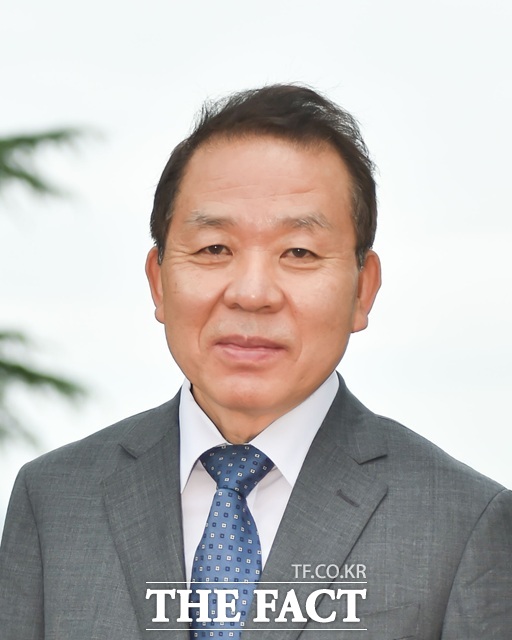 김이수 전 헌법재판소장 권한대행./율촌
