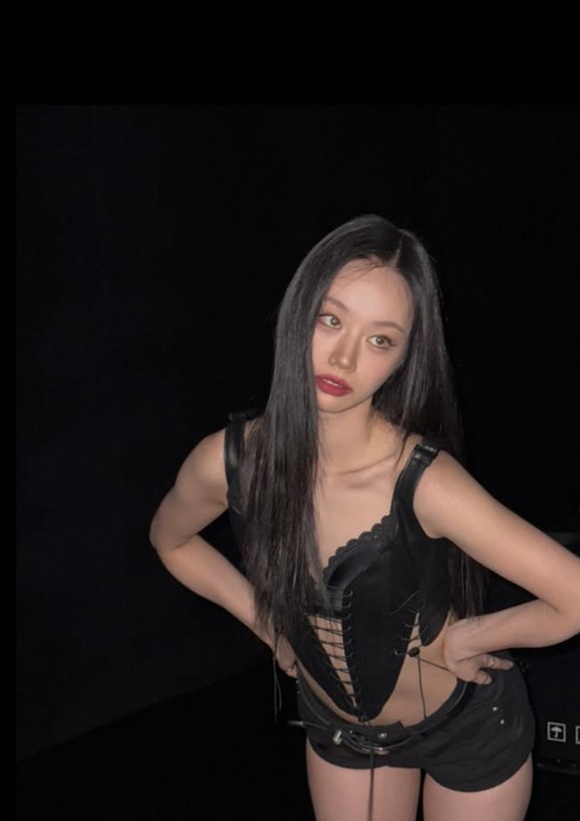 혜리가 개인 소셜 미디어에 단독 팬미팅 현장 사진을 공개했다. /혜리 소셜 미디어