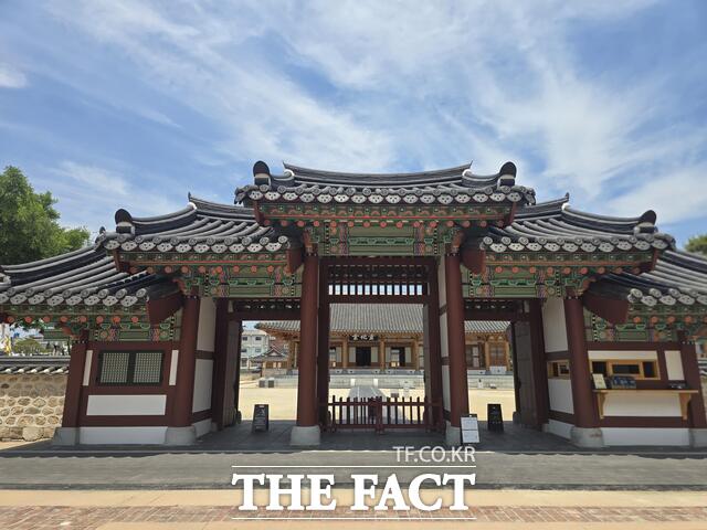 전라감영 내삼문. /전주시