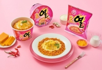  광고 없이 입소문 통했다…오뚜기 '로열라면' 한 달 만에 200만개 훌쩍