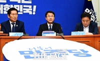  최고위원회의 참석한 한병도 원내대표 [포토]