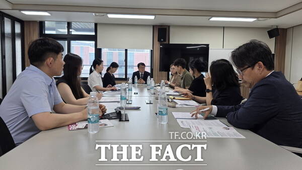 오석진 대전시교육감 당선인이 교육활동보호 간담회를 주재하고 있다. /제12대 대전시교육감직 인수위원회