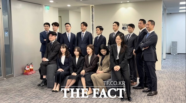 법무법인 위온이 '2026 대한민국 로펌 컨수머 리포트'에서 '최고의 로펌'과 '주목할 만한 강소 로펌(Up-and-Rising Firms)'에 동시에 이름을 올리며 전문성을 인정받았다./위온 제공.