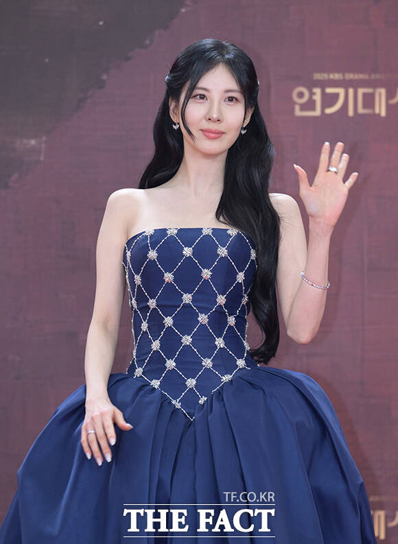 그룹 소녀시대 멤버 겸 배우 서현이 선한 영향력을 전파했다. 사진은 지난해 12월 31일 서울 영등포구 여의도 KBS 신관에서 열린 'KBS 연기대상' 포토월에 참석한 모습. /박헌우 기자