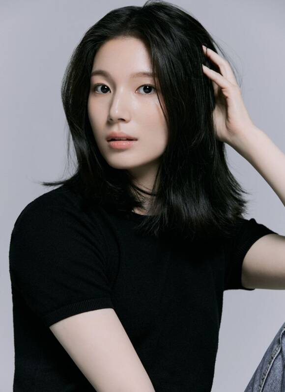 배우 한동희가 최근 서울 강남구 한 카페에서 <더팩트>와 만나 티빙 오리지널 시리즈 '취사병 전설이 되다'와 관련된 이야기를 나눴다. /스프링 컴퍼니