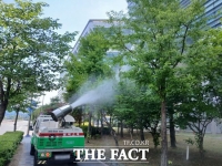  하남 상가 곳곳 전년 대비 2주 이른 '러브버그' 신고…5일 만에 25건