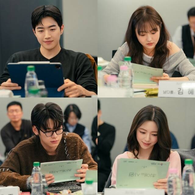 배우 강훈 김혜준 신유나 차우민(왼쪽 위부터 시계방향)이 출연하는 tvN 새 월화드라마 '최애의 사원'이 대본 리딩 현장을 공개해 기대를 높였다. /tvN