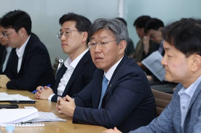 김이탁 국토부 1차관이 수도권 공공주택 공급 목표 달성을 위해 관계기관에 공급 속도 제고를 주문했다. /국토교통부