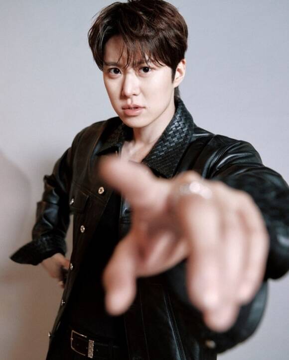 배우 공명이 <더팩트>와 만나 지난 19일 공개된 넷플릭스 영화 '남편들' 관련 인터뷰를 진행했다. /넷플릭스