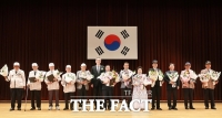  대전시, 6·25전쟁 제76주년 기념식…모범 보훈대상자 12명 표창