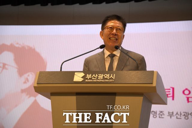 박형준 부산시장이 26일 부산시청 1층 대강당에서 열린 민선8기 부산시장 퇴임식에서 발언하고 있다. / 손연우 기자