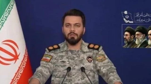 이란 이슬람혁명수비대(IRGC)는 27일 미군의 이란 공격 보복으로 중동 내 미군 기지들을 타격했다고 밝혔다. 사진은 에브라힘 졸파가리 IRGC 대변인. /뉴시스. MSN.