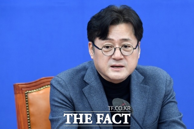 홍익표 청와대 정무수석은 27일 