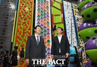  노원구립 어드벤처 테마파크 '점프' 둘러보는 오세훈-오승록 [TF사진관]