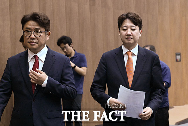 발언하는 이준석 개혁신당 대표.