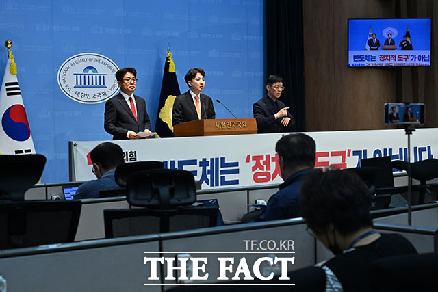발언하는 이준석 개혁신당 대표.