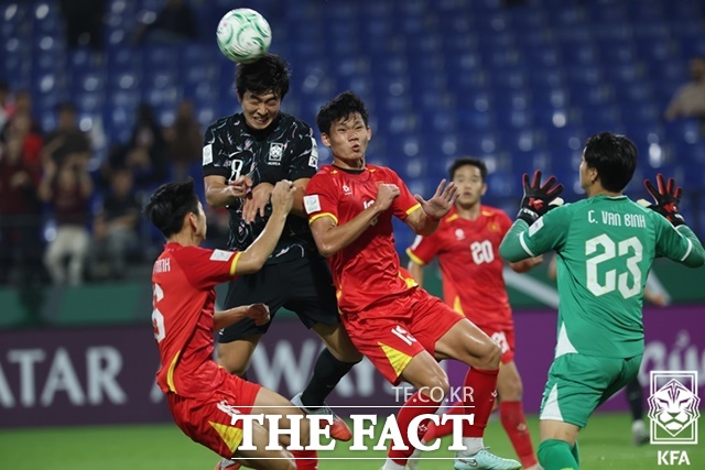 이민성 감독이 이끄는 한국 U23 대표팀이 지난 1월 '김상식 매직'의 베트남과 2026 AFC U23 아시안컵 3~4위전에서 연장까지 2-2로 승부를 가리지 못한 뒤 승부차기에서 6-1로 져 4위를 기록했다./제다(사우디아라비아)=KFA